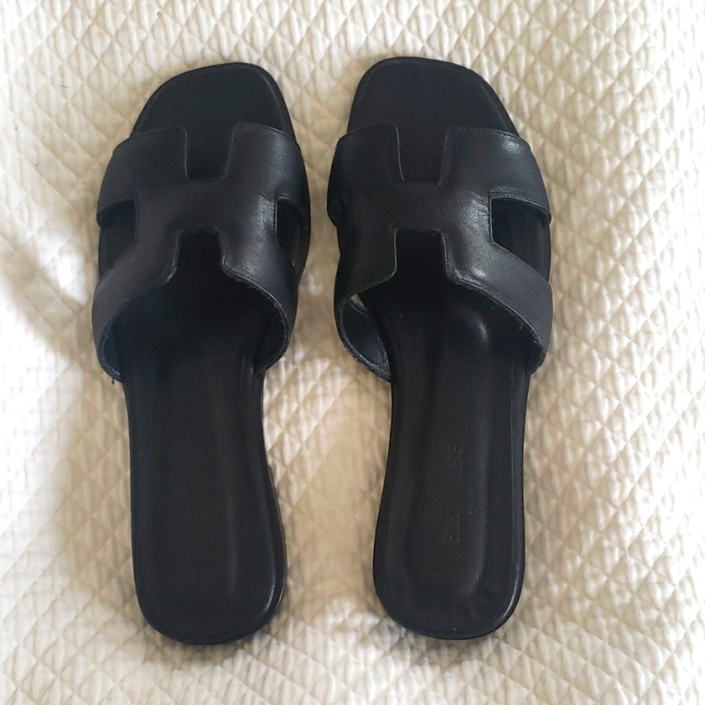 Faux Hermes sandals